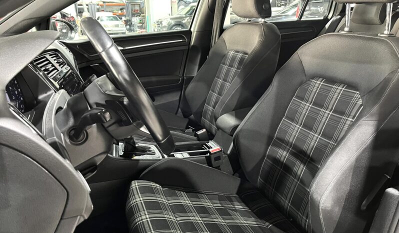 
								VOLKSWAGEN GOLF VII (AU) 3/5P/VAR (16-20) 2018 lleno									