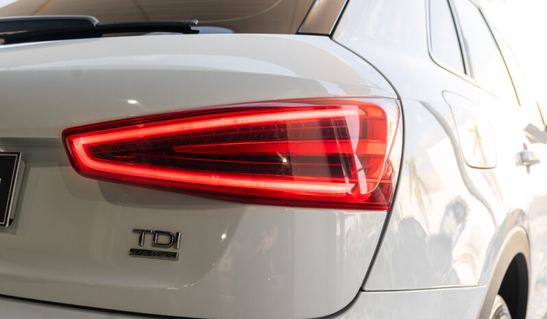 
								AUDI Q3 (8U) 5P (11-15) 2013 lleno									