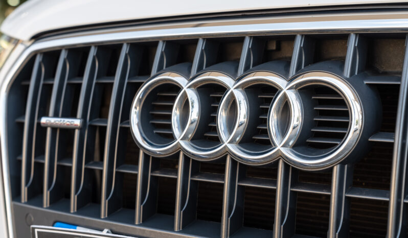 
								AUDI Q3 (8U) 5P (11-15) 2013 lleno									