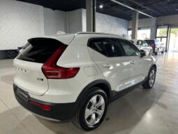 
										VOLVO XC40 (XZ) (18-) 2019 lleno									