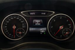 
										MERCEDES B180 2015 lleno									