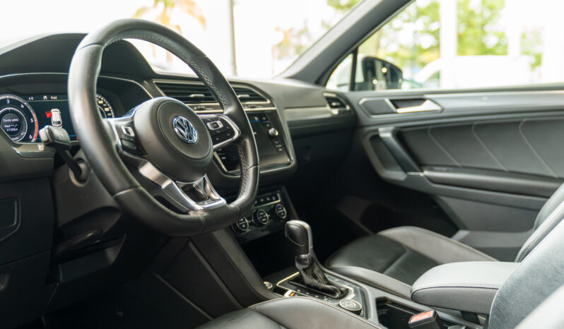 
								VOLKSWAGEN TIGUAN (5N) 5P (16-20) 2017 lleno									