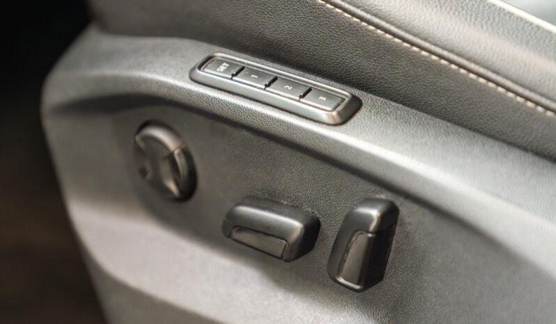 
								VOLKSWAGEN TIGUAN (5N) 5P (16-20) 2017 lleno									