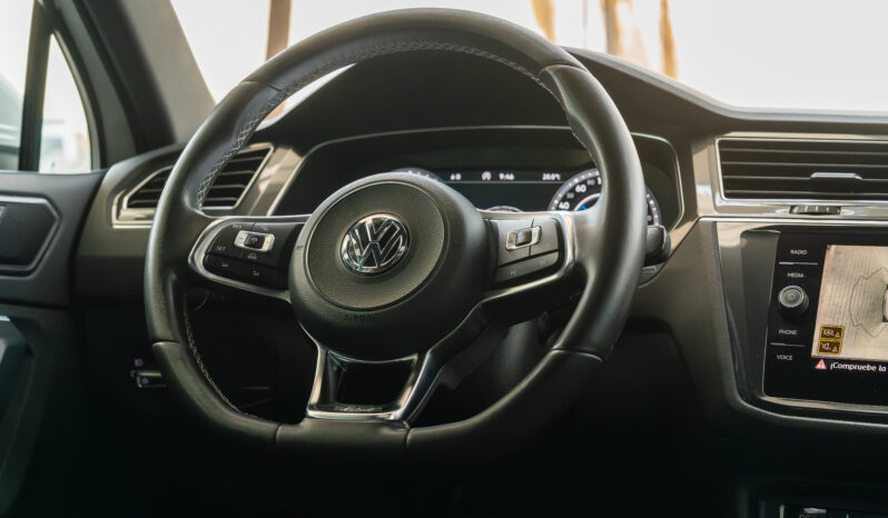 
								VOLKSWAGEN TIGUAN (5N) 5P (16-20) 2017 lleno									