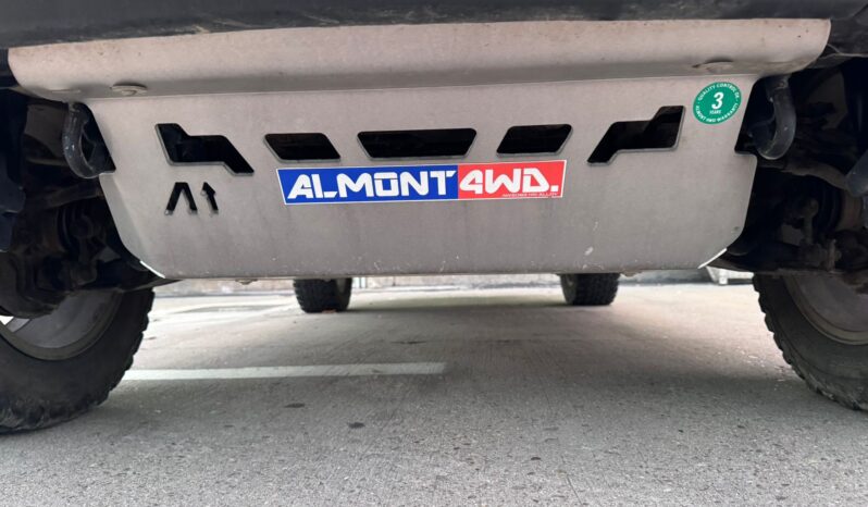 
								MITSUBISHI MONTERO 2008 lleno									