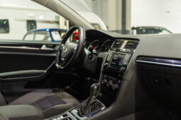 
										VW GOLF 2016 lleno									