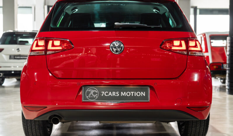 
								VW GOLF 2016 lleno									