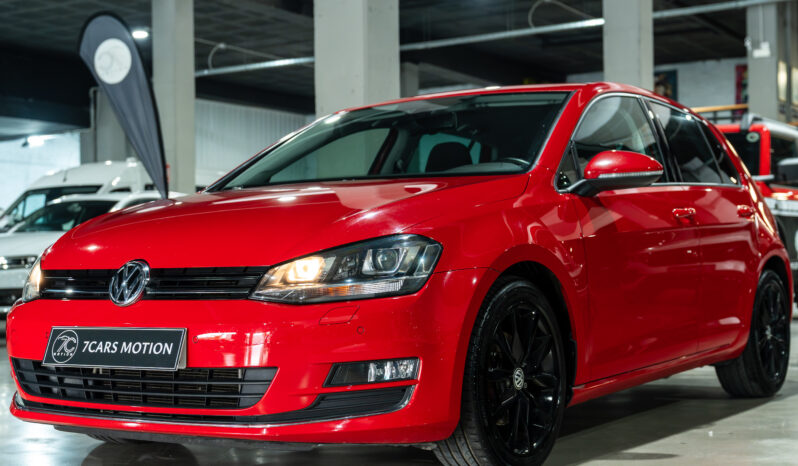 
								VW GOLF 2016 lleno									