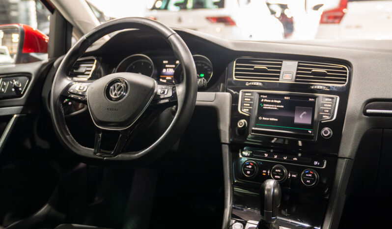 
								VW GOLF 2016 lleno									