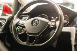 
										VW GOLF 2016 lleno									
