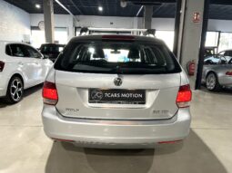 
										VOLKSWAGEN GOLF 2009 lleno									