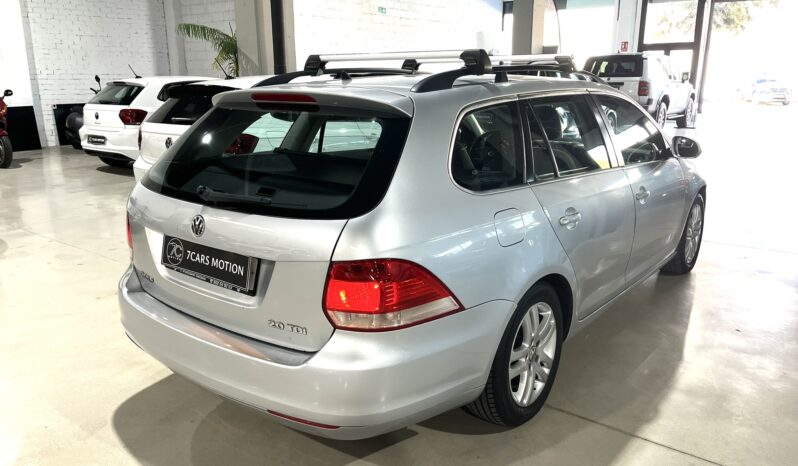 
								VOLKSWAGEN GOLF 2009 lleno									