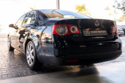 
										VOLKSWAGEN JETTA (1K) 4P (05-11) 2008 lleno									