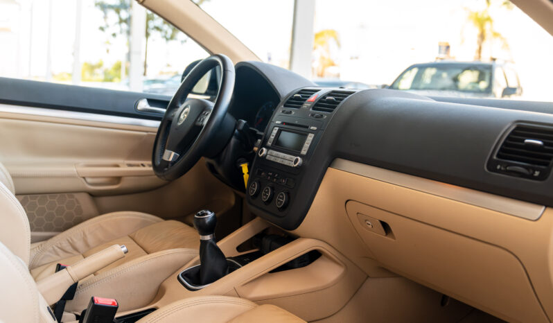 
								VOLKSWAGEN JETTA (1K) 4P (05-11) 2008 lleno									