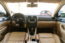 
										VOLKSWAGEN JETTA (1K) 4P (05-11) 2008 lleno									