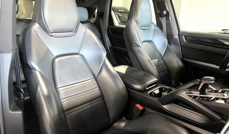 
								PORSCHE CAYENNE (9Y) 5P/COUPE (17-) 2019 lleno									