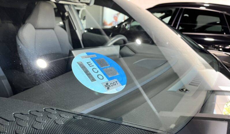 
								TOYOTA C-HR HYBRID (A) 5P (23-) 2024 lleno									
