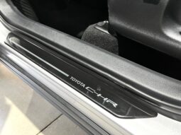 
										TOYOTA C-HR HYBRID (A) 5P (23-) 2024 lleno									