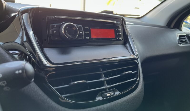 
								PEUGEOT 208 (CA/CC) 3/5P (15-19) 2016 lleno									