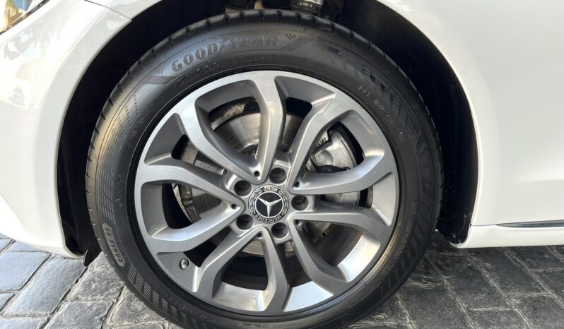 
								MERCEDES BENZ CLASE C (W 205) 4P (14-18) 2018 lleno									