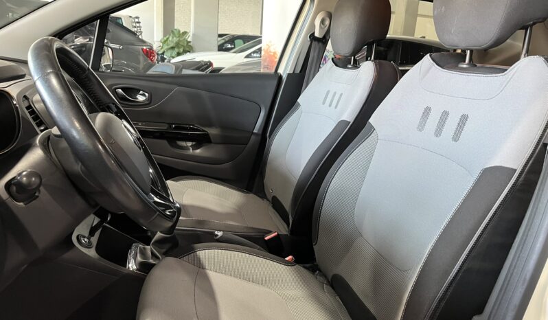 
								RENAULT CAPTUR (J5) 5P (13-17) 2014 lleno									