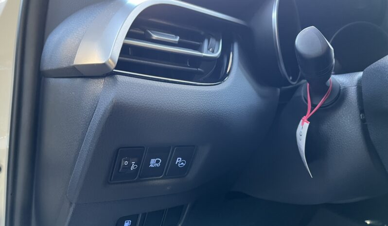 
								TOYOTA C-HR HYBRID (X) 5P (16-19) 2019 lleno									