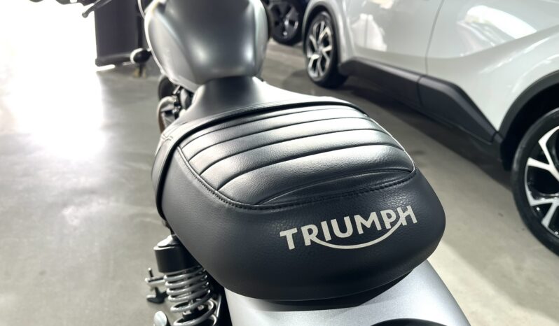 
								TRIUMPH STREET TWIN 0 lleno									