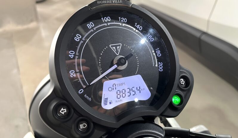 
								TRIUMPH STREET TWIN 0 lleno									