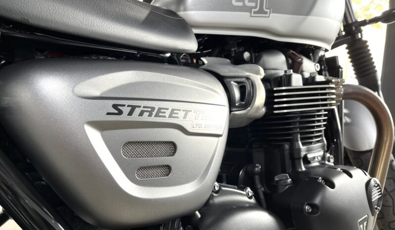 
								TRIUMPH STREET TWIN 0 lleno									