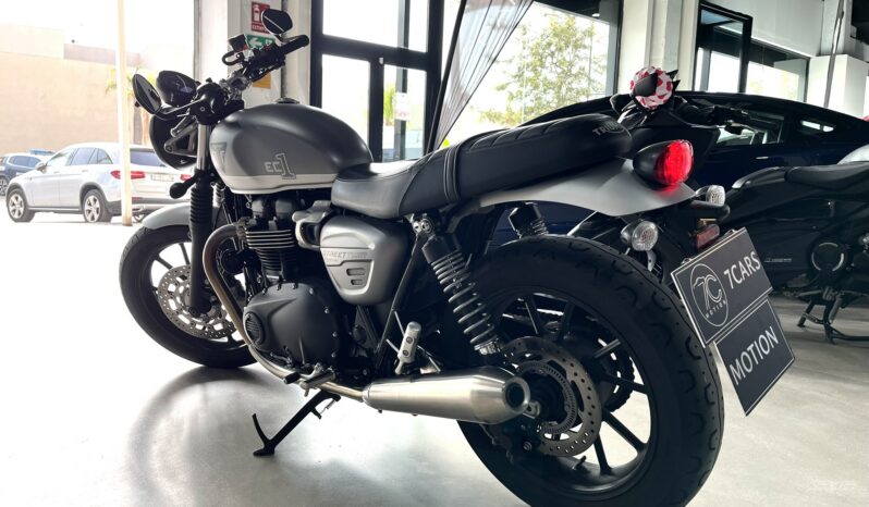
								TRIUMPH STREET TWIN 0 lleno									