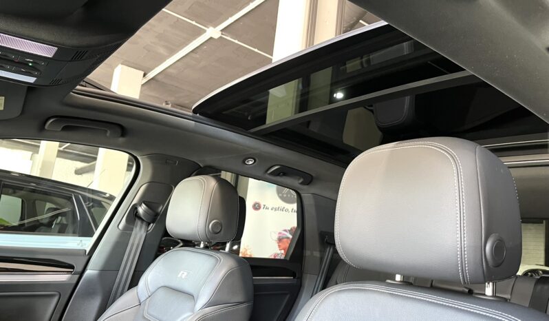 
								VOLKSWAGEN TOUAREG (CR) 5P (18-) 2021 lleno									