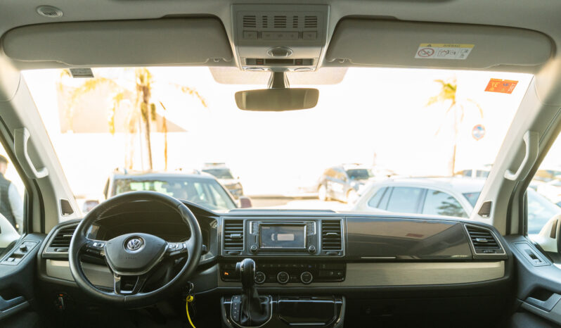 
								VOLKSWAGEN TRANSPORTER COMBI (7H) (15-19) 2017 lleno									