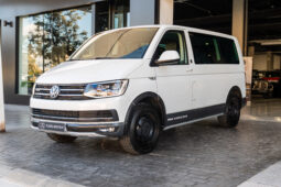 
										VOLKSWAGEN TRANSPORTER COMBI (7H) (15-19) 2017 lleno									