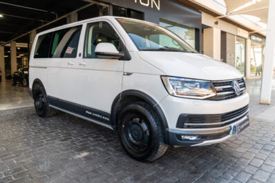 VOLKSWAGEN TRANSPORTER COMBI (7H) (15-19) 2017