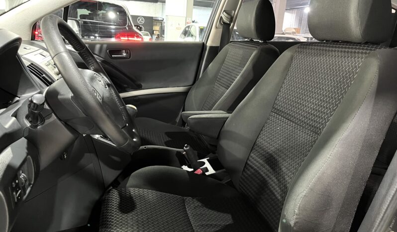 
								TOYOTA COROLLA VERSO (R) 5P (03-09) 2007 lleno									