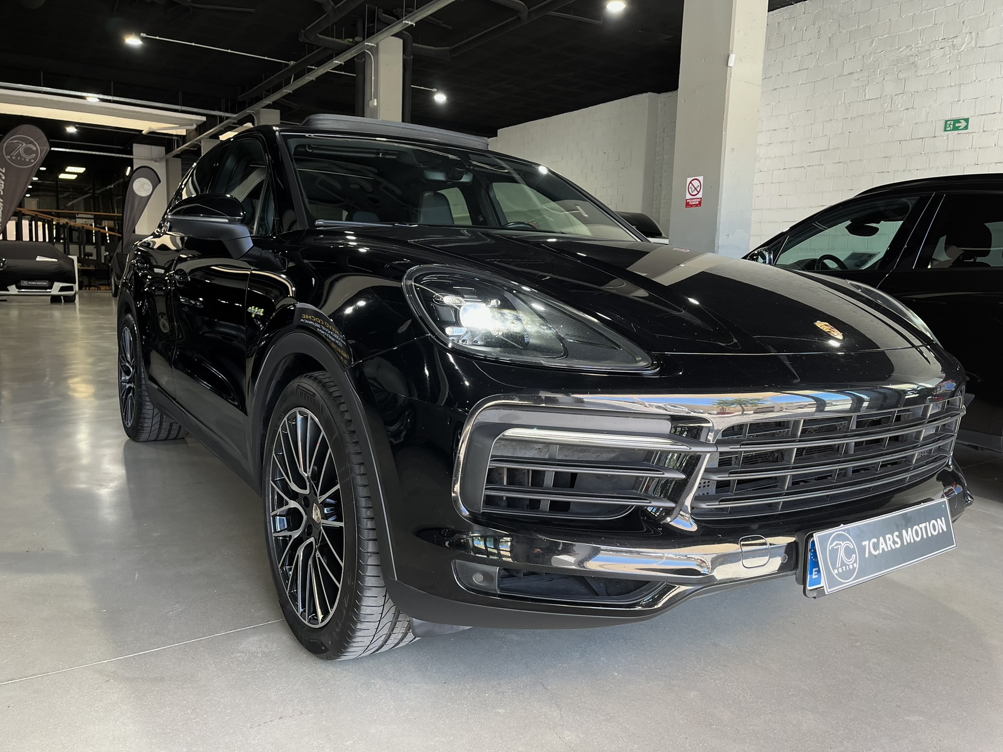 PORSCHE CAYENNE (9Y) 5P/COUPE (17-) 2019