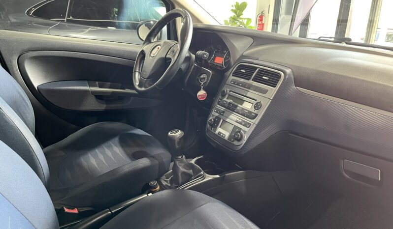 
								FIAT PUNTO (199) 3/5P (05-11) 2010 lleno									
