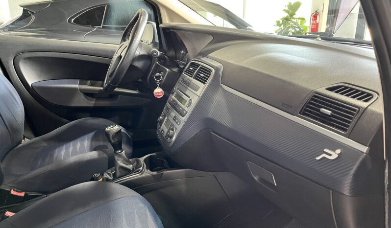 
								FIAT PUNTO (199) 3/5P (05-11) 2010 lleno									