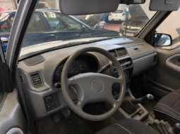 
										SUZUKI VITARA 2001 lleno									