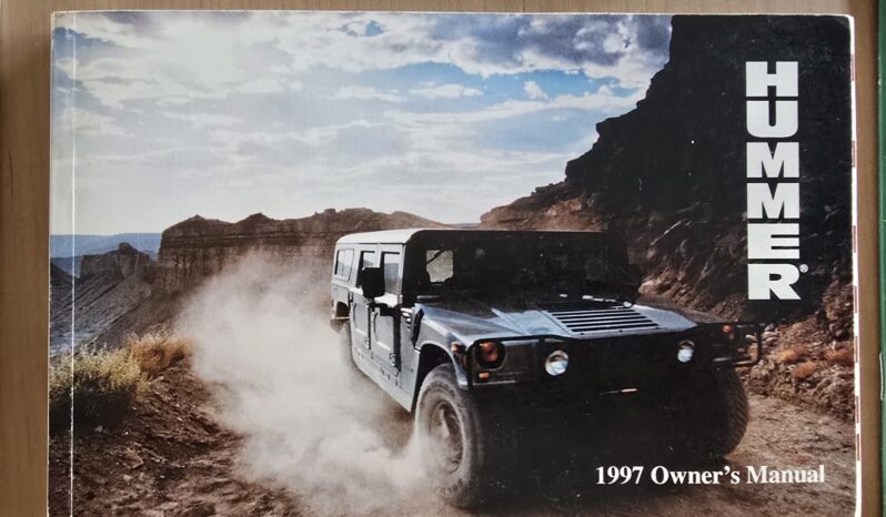 
								HUMMER H1 1997 lleno									