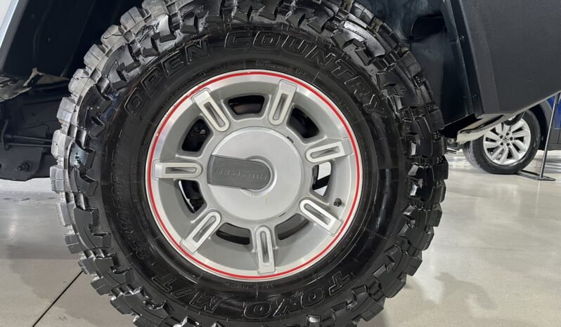 
								HUMMER H2 2007 lleno									