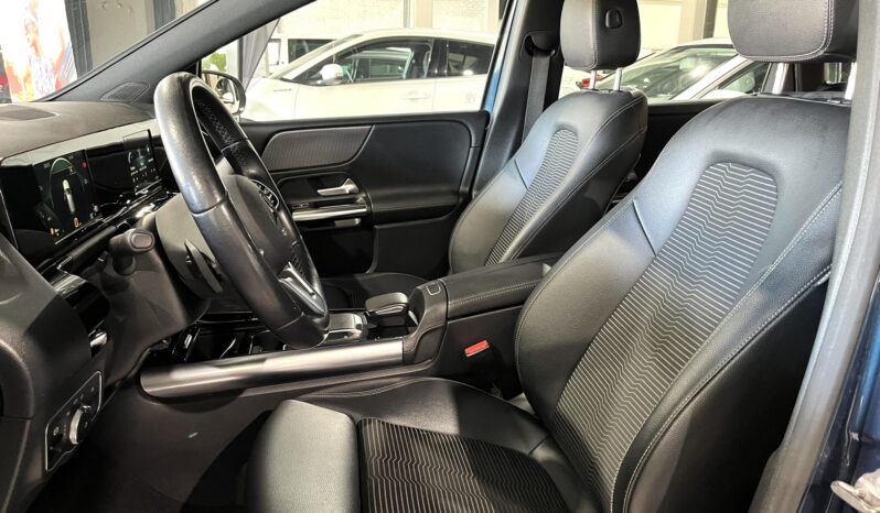 
								MERCEDES-BENZ CLASE B 2021 lleno									