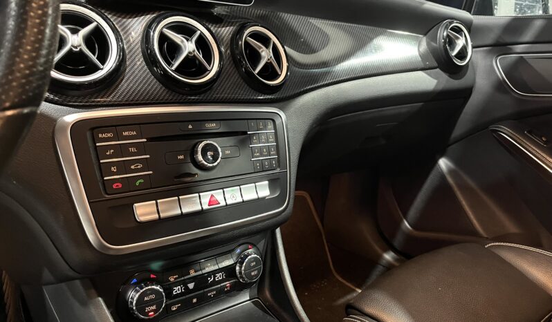 
								MERCEDES BENZ CLASE CLA (C 117) 4P (16-19) 2019 lleno									