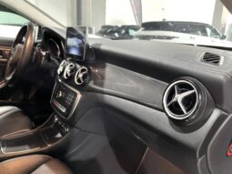 
										MERCEDES BENZ CLASE CLA (C 117) 4P (16-19) 2019 lleno									