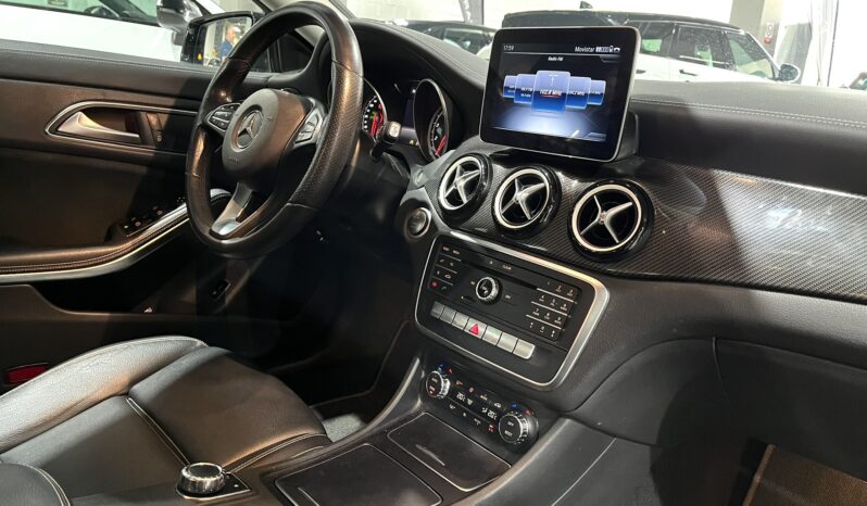 
								MERCEDES BENZ CLASE CLA (C 117) 4P (16-19) 2019 lleno									