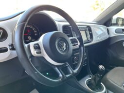 
										VOLKSWAGEN BEETLE (16) 3P (11-16) 2012 lleno									