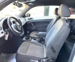 
										VOLKSWAGEN BEETLE (16) 3P (11-16) 2012 lleno									