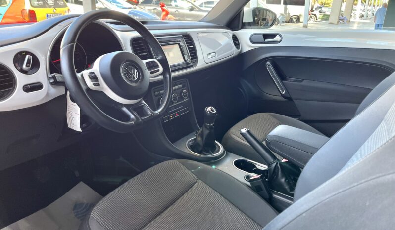 
								VOLKSWAGEN BEETLE (16) 3P (11-16) 2012 lleno									