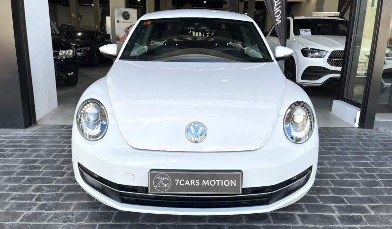
								VOLKSWAGEN BEETLE (16) 3P (11-16) 2012 lleno									