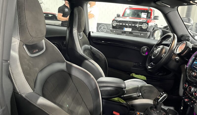 
								MINI MINI (F56) 3P (13-21) 2020 lleno									
